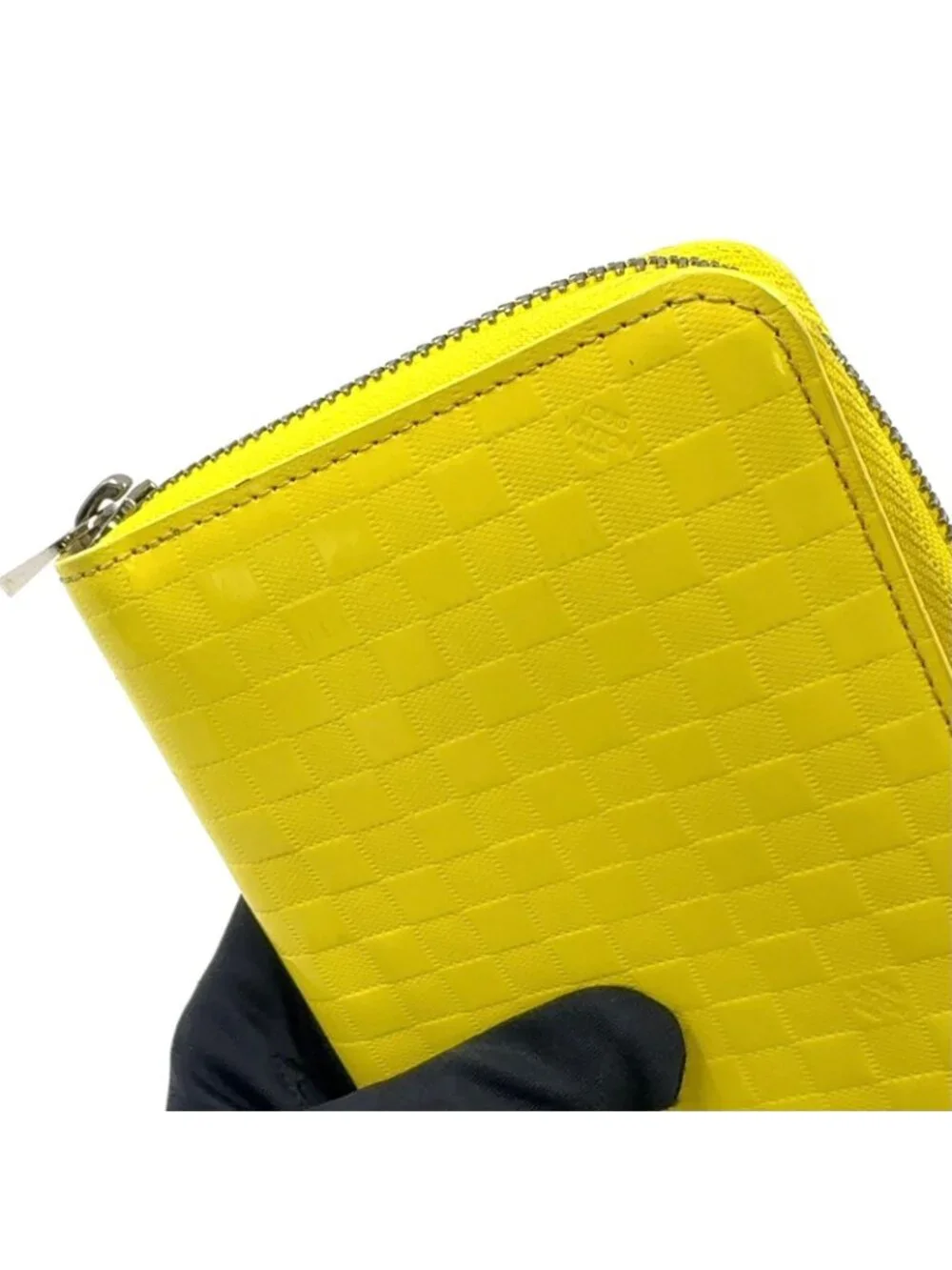 Louis Vuitton Damier Facet Zippy Wallet Leather Enamel Ivory Yellow Silver